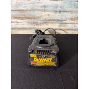 DeWALT Battery Charger One Size Black Excellent DW9116 7.2V-18V 1-Hour NiCd